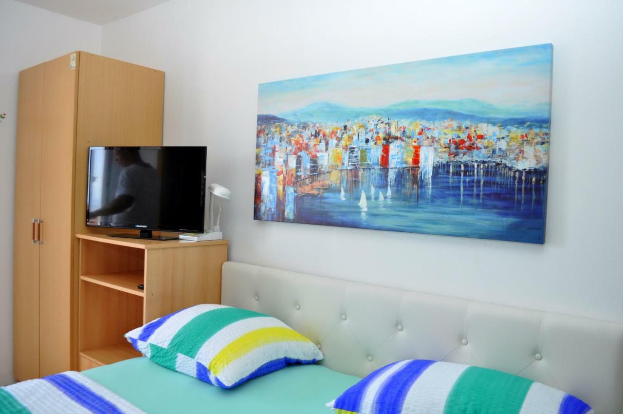 Apartments Ivica Макарска Екстериор снимка